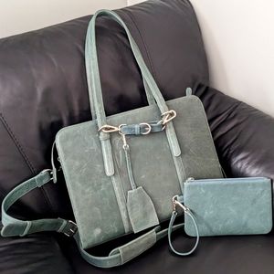 Era81 Laptop Bag (version 2.1, small) in Aloe